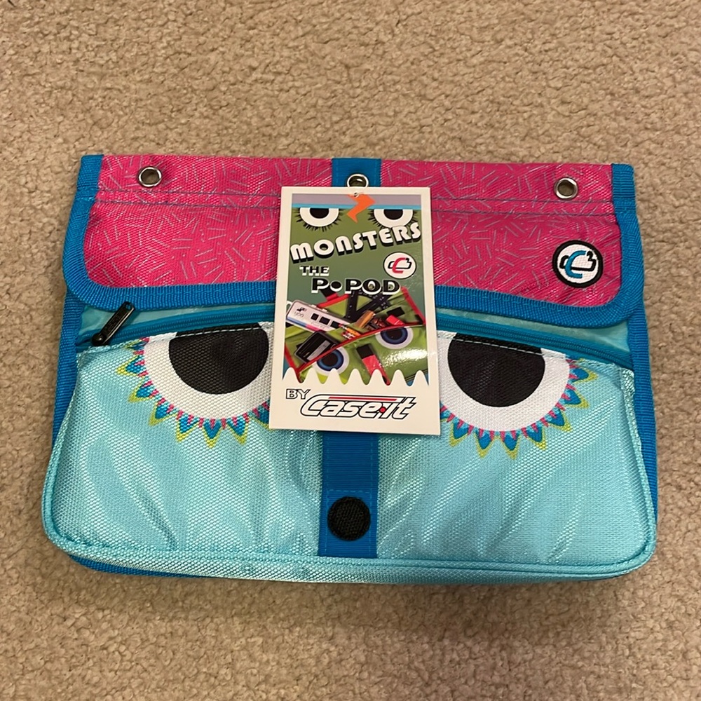 Monsters the P pod by caseit